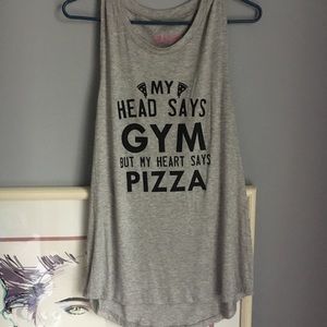 Women’s Size Medium Gym Tee